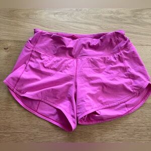 Lululemon Speed Up Shorts SIZE 6- Sonic Pink